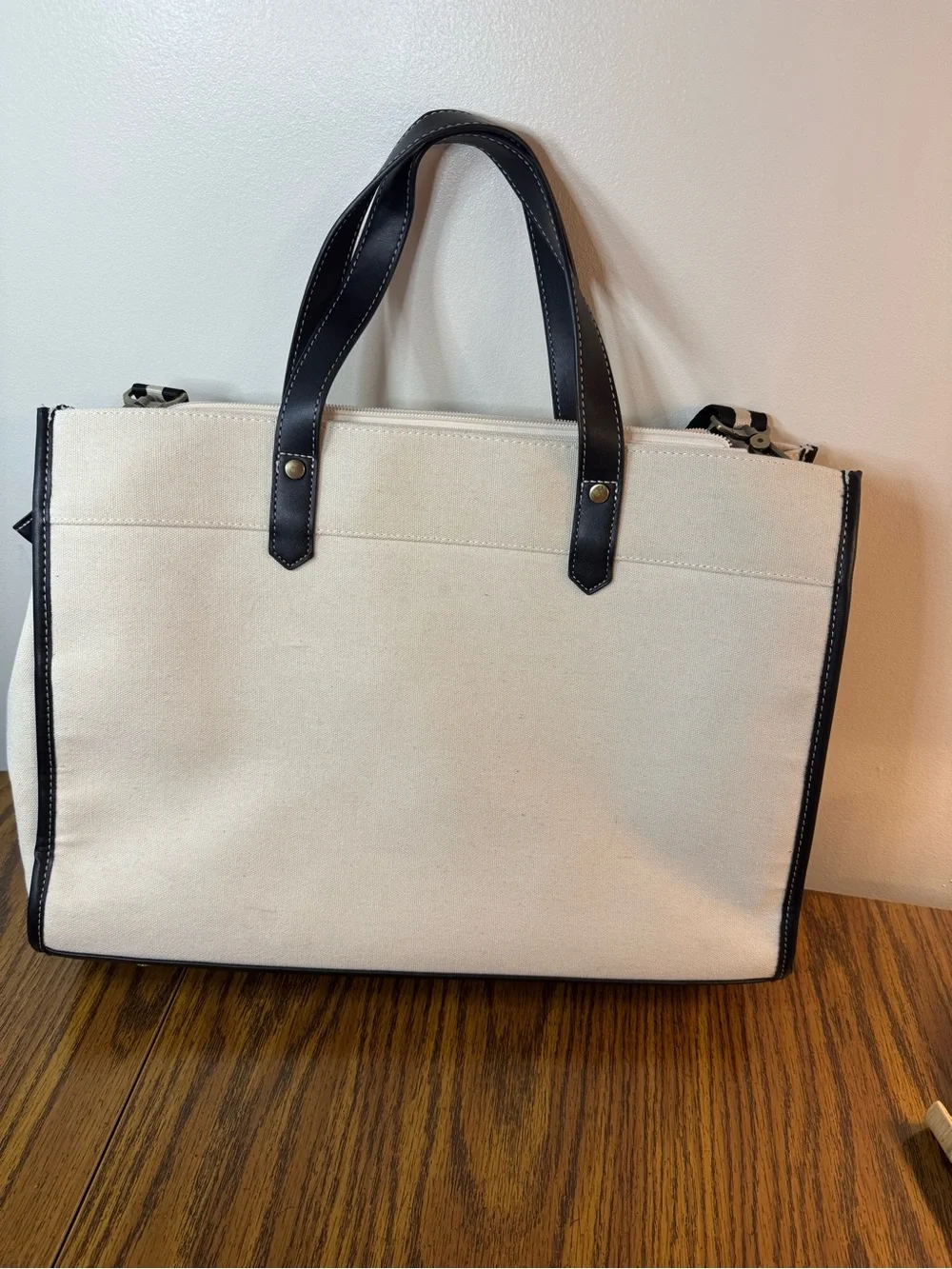 Missnine canvas tote bag